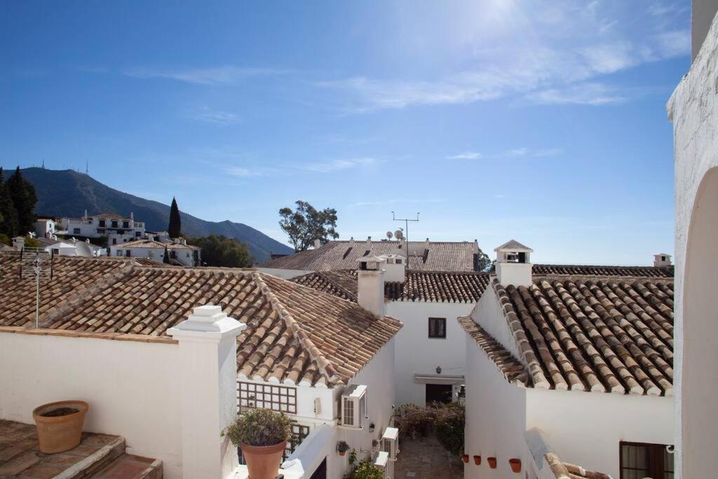 Vakantiehuis Charming Townhouse In *