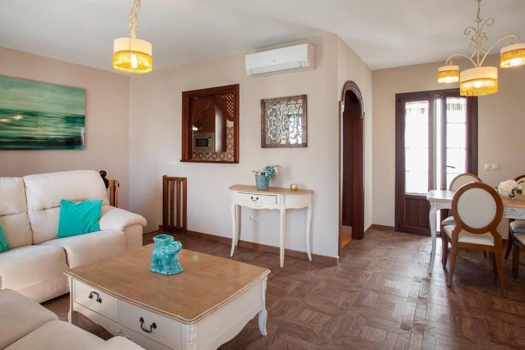 Vakantiehuis Charming Townhouse In